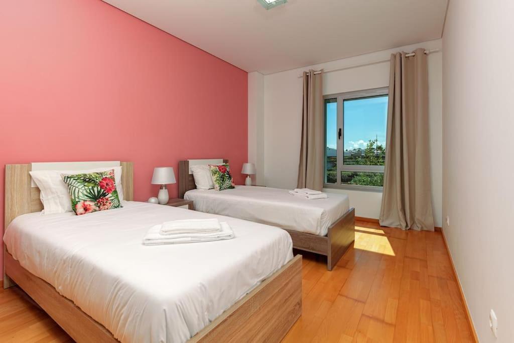New City Park Apartment In Ponta Delgada Екстер'єр фото